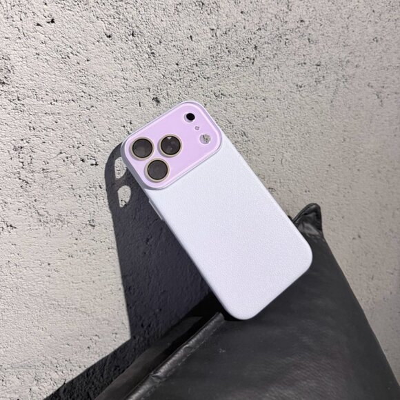 Cream iPhone16 Case - Picture 1 of 2